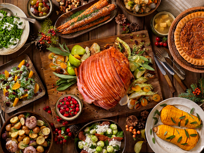 Holiday Spiral Ham Dinner